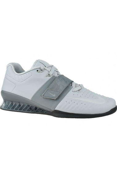Pantofi sport pentru barbati Nike Romaleos 3 XD AO7987-010