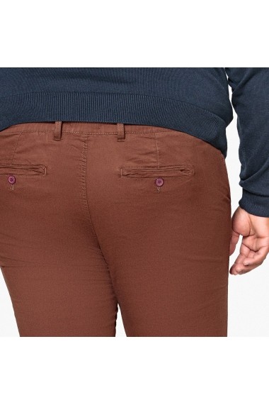 Pantaloni CASTALUNA FOR MEN GBD657 maro