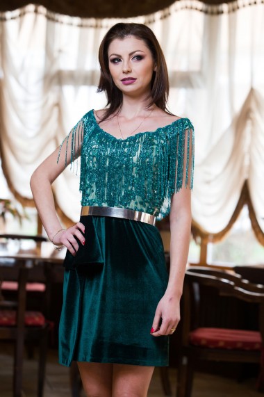 Rochita Malvera Luxury scurta eleganta verde din dantela si catifea accesorizata cu franjuri