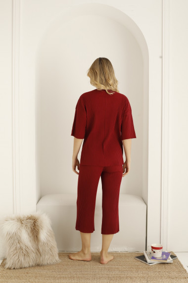 Pijama dama,tricou si pantaloni 3/4,rosu