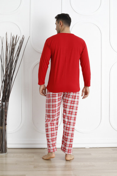 Pijama barbat Crcaiun,maneca lunga ,pantaloni lungi culoare rosu.