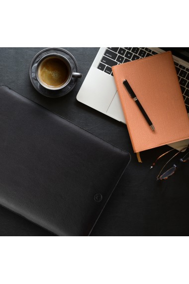 Husa laptop, MacBook 15 inch, UNIKA, piele PU cu lana din fibre naturale, negru/galben