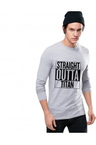Bluza barbati gri cu text negru - Straight Outta Titan