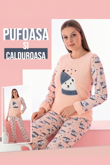 Pijama dama cocolino pufoasa si calduroasa imprimeu ursulet Craciun corai