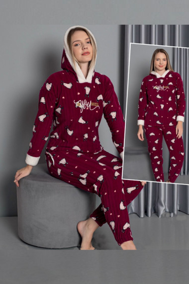 Pijama dama cocolino pufoasa si calduroasa imprimeu You visiniu