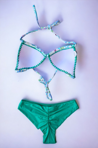 Costum de baie din 2 piese slip brazilian cu incretitura sutien cu snur reglabil verde Malibu