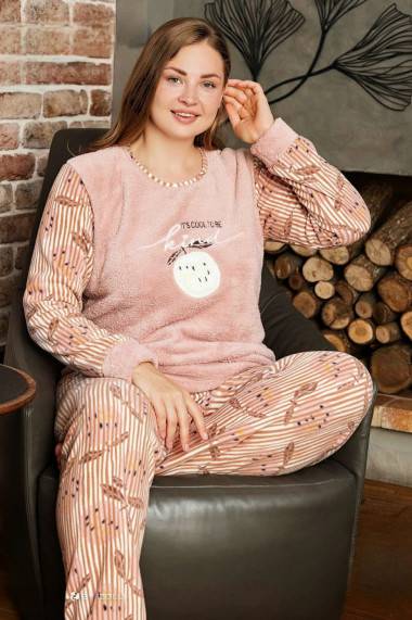 Pijama dama cocolino batal marime mare pufoasa si calduroasa cool corai 14220