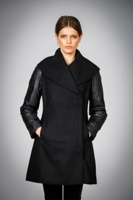 Palton pentru femei marca Be You negru cu maneci din piele ecologica