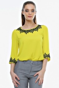 Bluza Crisstalus cu aplicatie din dantela