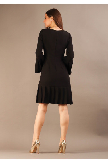 Rochie evazata cu pliuri