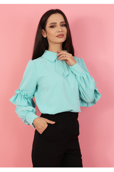 Bluza lejera cu guler si funda