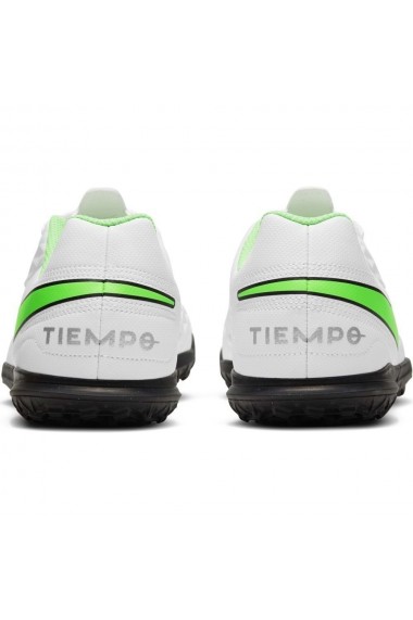 Ghete de fotbal copii Nike Tiempo Legend 8 Club AT5883-030