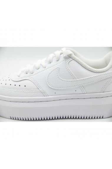 Pantofi sport femei Nike Court Vision Alta DM0113-100