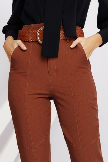 Pantaloni Mikaela caramizii cu cusaturi decorative