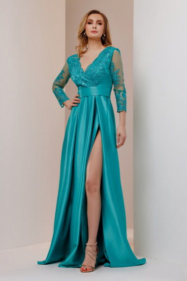 Rochie lunga Iolanda verde deschis cu maneci din dantela