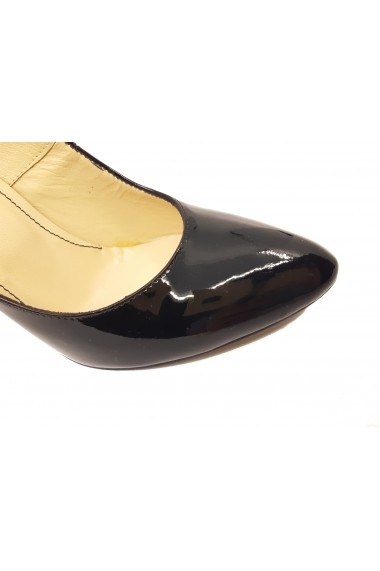 Pantofi stiletto negri din lac