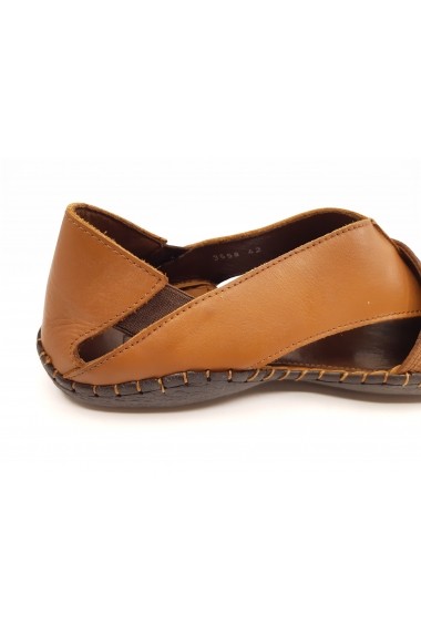 Sandale maro barbati cu design modern si talpa cusuta