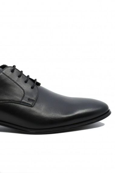 Pantofi negri eleganti pentru barbati din piele naturala