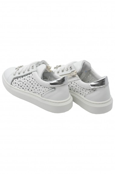 Pantofi sport sport fete din piele naturala albi cu decoratiuni argintii