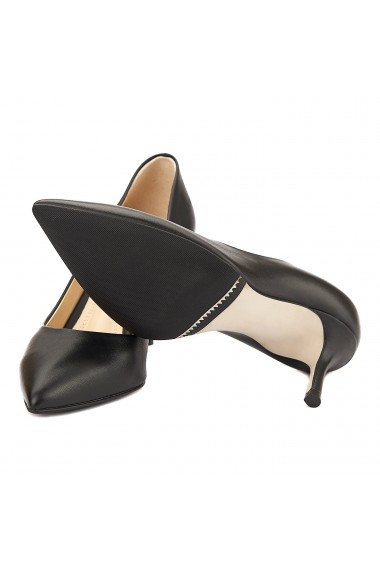 Pantofi cu toc stiletto eleganti din piele neagra 4051
