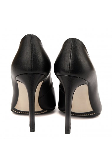 Pantofi cu toc stiletto eleganti din piele neagra 4060