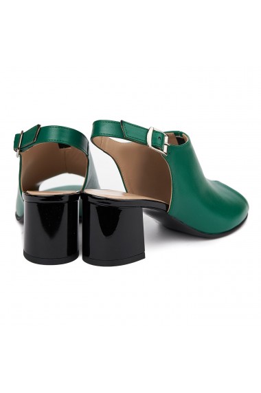 Saboti din piele naturala verde 5410