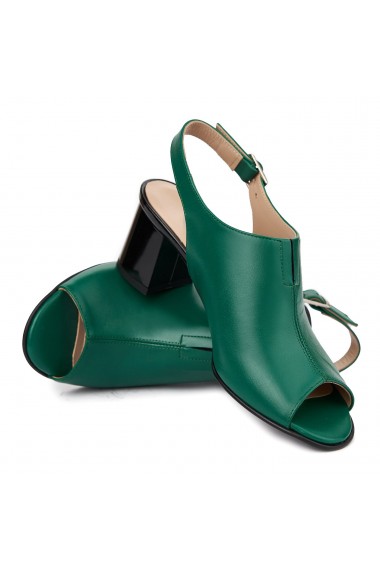 Saboti din piele naturala verde 5410