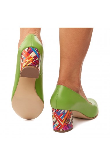 Pantofi dama din piele naturala verde cu toc colorat 4193