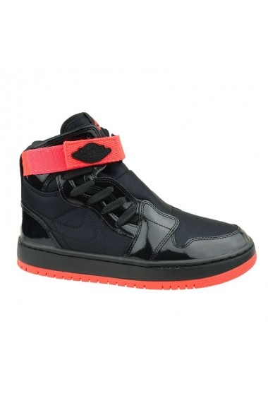 Pantofi sport pentru femei Nike  Air Jordan 1 Nova XX W AV4052-006