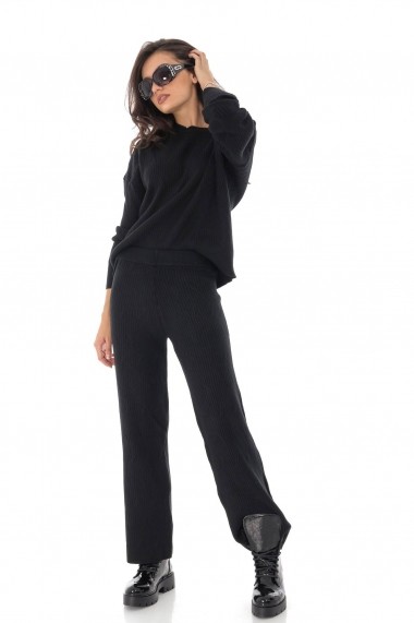Compleu Roh Boutique bluza si pantalon neagra, cu aspect ripsat, ROH - TR336 negru