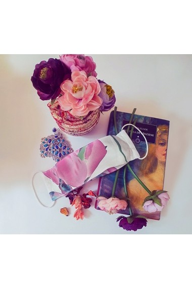 Masca Thea Visconti couture model floral